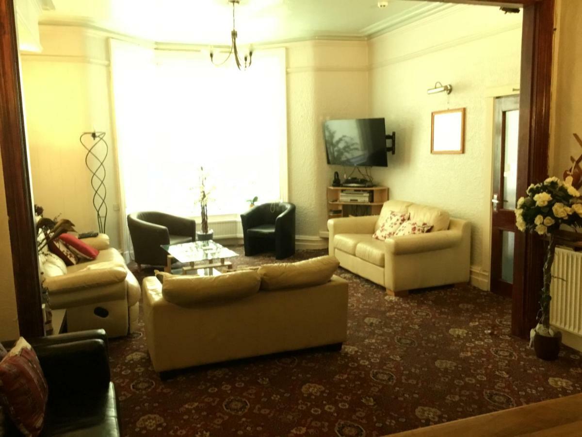 Bed & Breakfast Kirkstall 3*